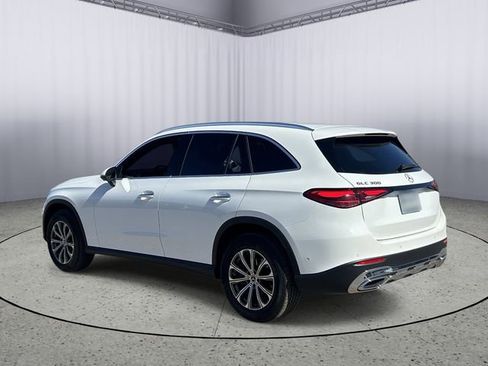 Used 2025 Mercedes-Benz GLC 300 image 7