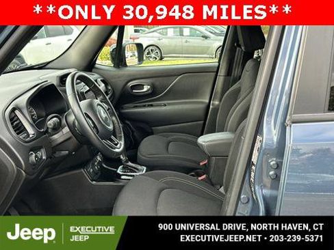 Certified 2022 Jeep Renegade Altitude w/ Convenience Group image 9