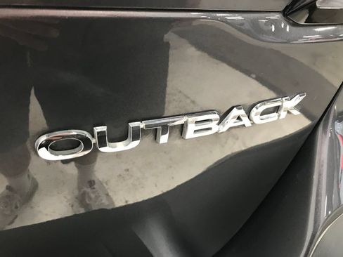 Used 2025 Subaru Outback Limited w/ Tech Package 3 AWD/4WD image 25