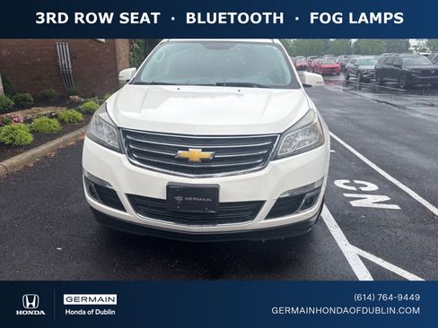 Used 2015 Chevrolet Traverse LT w/ Traveler's Package FWD image 1