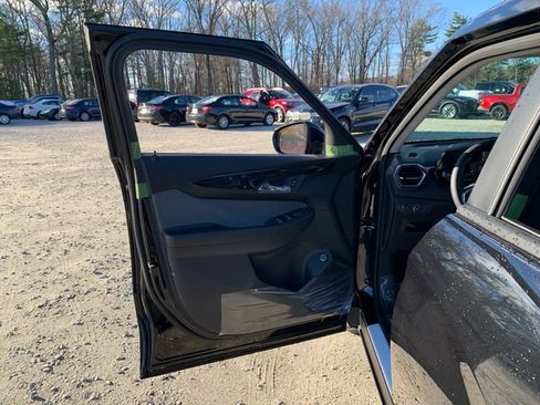 New 2026 Chevrolet TrailBlazer LT w/ Convenience Package image 16