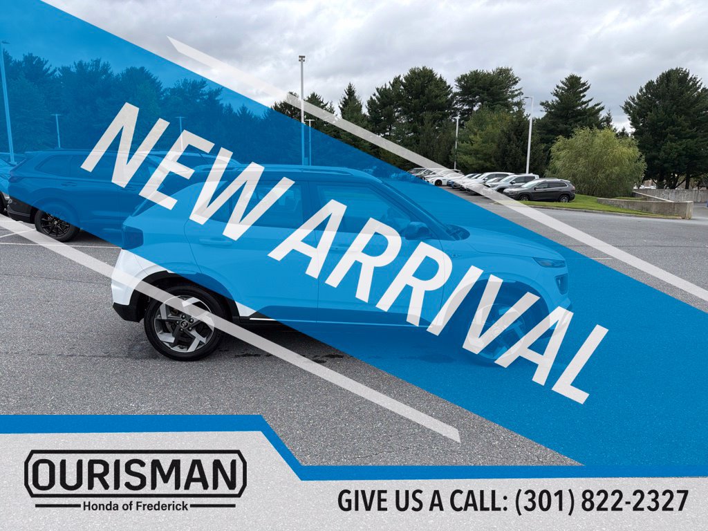 Used 2023 Hyundai Venue Limited w/ Cargo Package FWD image 7