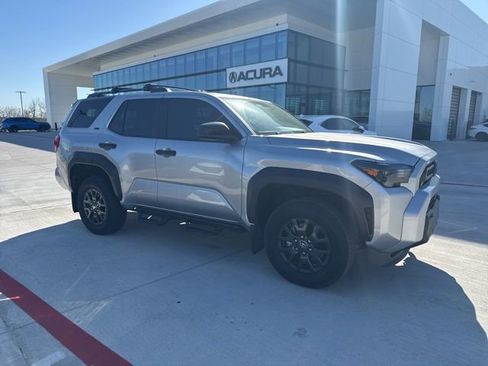 Used 2025 Toyota 4Runner SR5 image 1
