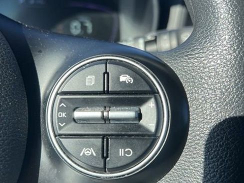 Used 2023 Kia Soul LX w/ Option Group 015 image 10
