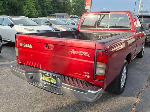 Used 2000 Nissan Frontier XE RWD image 3