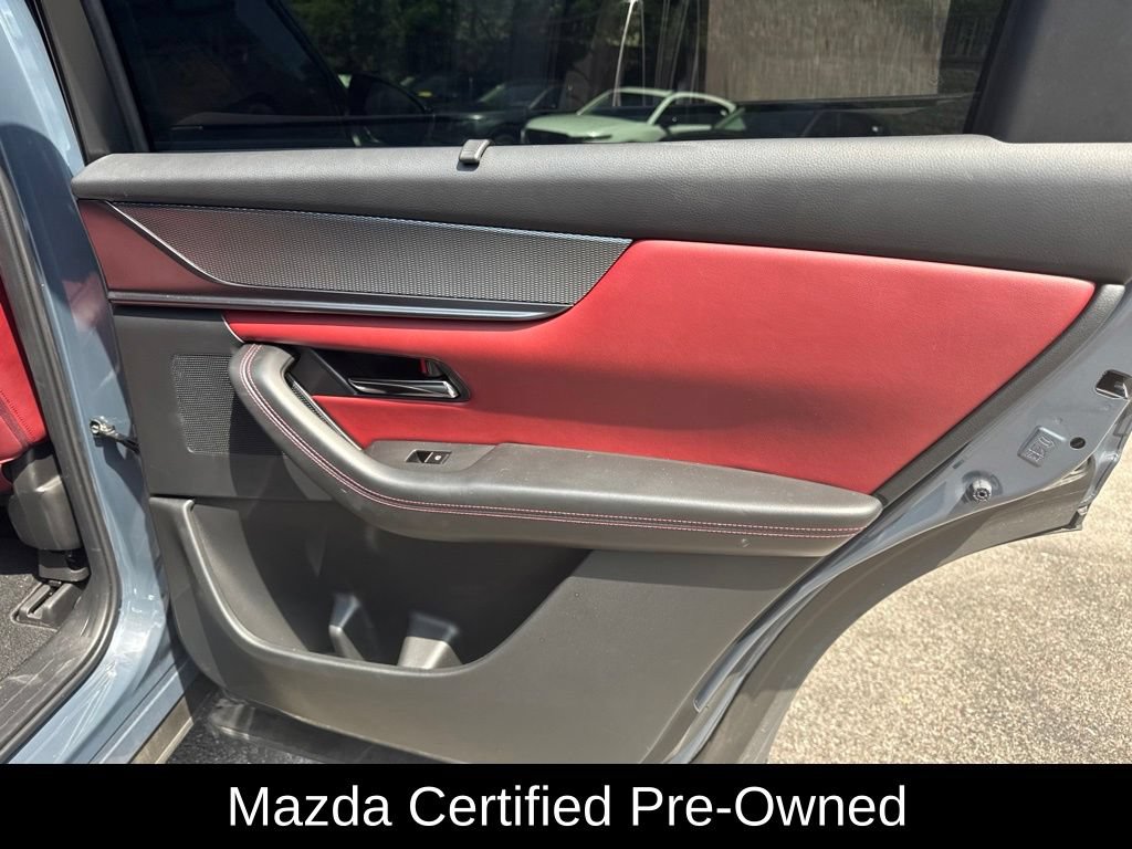 Certified 2025 MAZDA CX-70 Plug-In Hybrid w/ Premium Plus AWD/4WD image 13