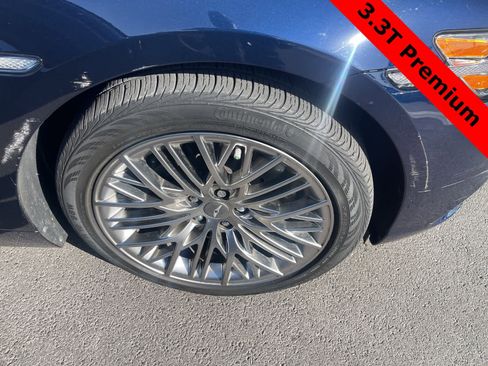 Used 2021 Genesis G90 3.3T Premium image 4