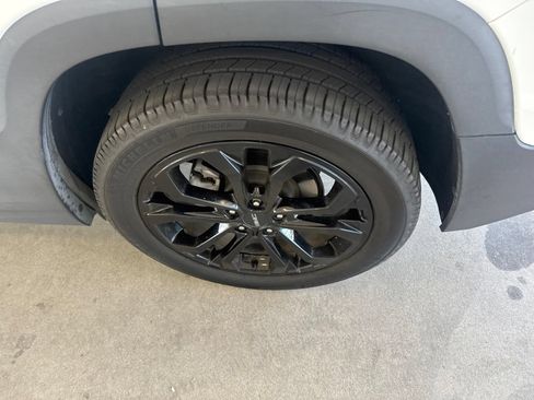Used 2020 GMC Terrain SLE w/ Elevation Edition FWD image 14