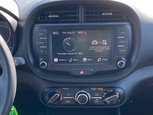 Used 2024 Kia Soul LX w/ Option Group 015 FWD image 22