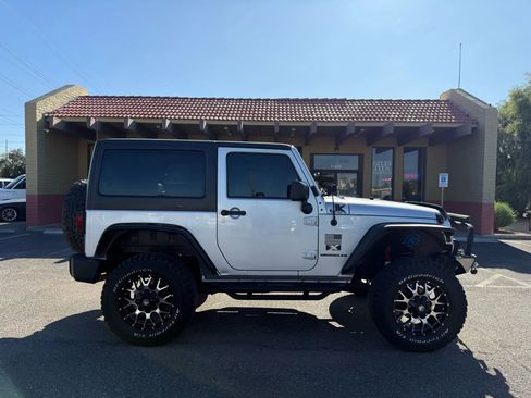 Used 2009 Jeep Wrangler X image 17