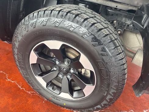 Used 2021 RAM 1500 Rebel AWD/4WD image 7