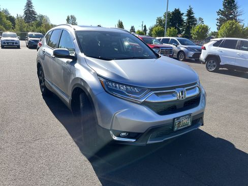 Used 2018 Honda CR-V Touring image 6