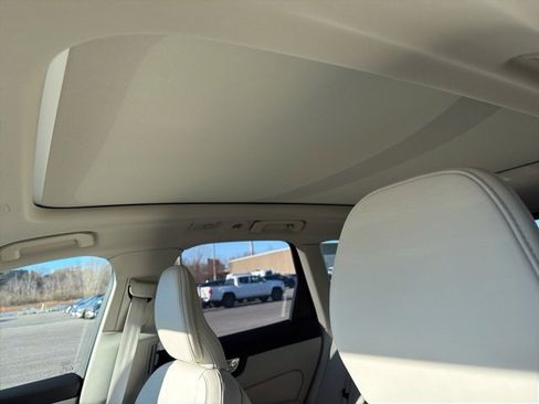 New 2026 Volvo XC60 B5 Ultra w/ Protection Package Premier image 12