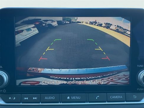 Used 2022 Nissan Altima 2.5 SR image 12