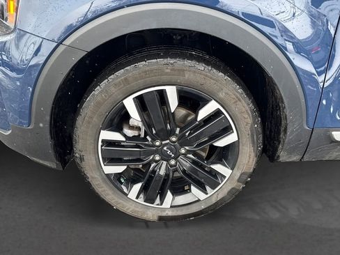 Certified 2024 Kia Telluride SX Prestige w/ Towing Package AWD/4WD image 12
