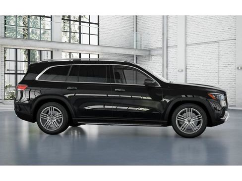 New 2026 Mercedes-Benz GLS 450 4MATIC image 15