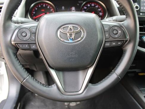 Used 2024 Toyota Camry XSE image 10