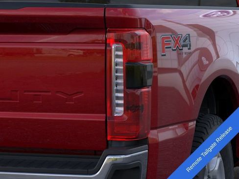 New 2026 Ford F250 XLT w/ XLT Premium Package AWD/4WD image 23