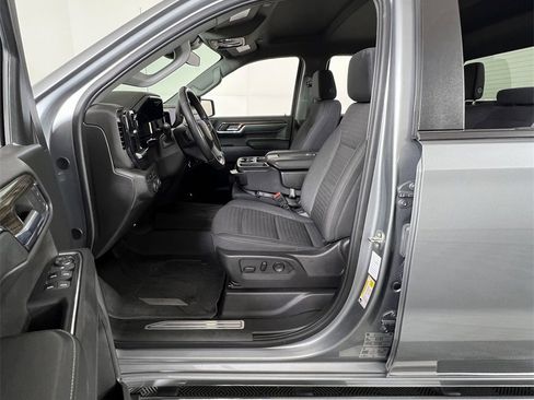 Used 2024 Chevrolet Silverado 1500 LT w/ Protection Package image 8