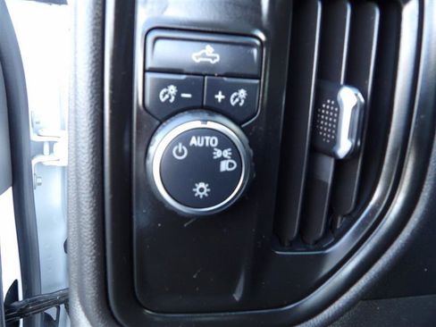 Used 2022 Chevrolet Silverado 1500 W/T image 20