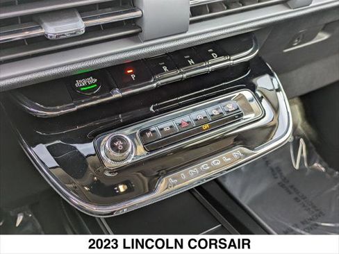 Certified 2023 Lincoln Corsair Reserve image 19