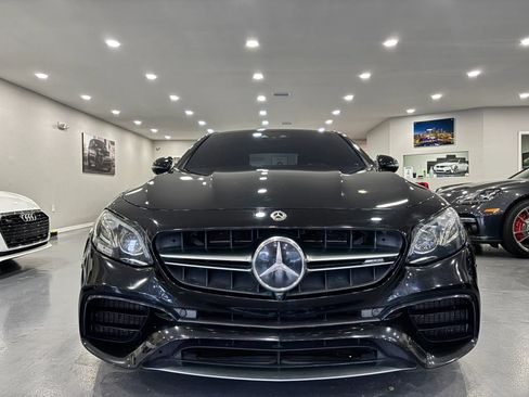 Used 2019 Mercedes-Benz E 63 AMG S image 2