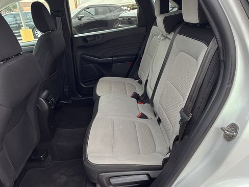 Used 2024 Ford Escape Active FWD image 14
