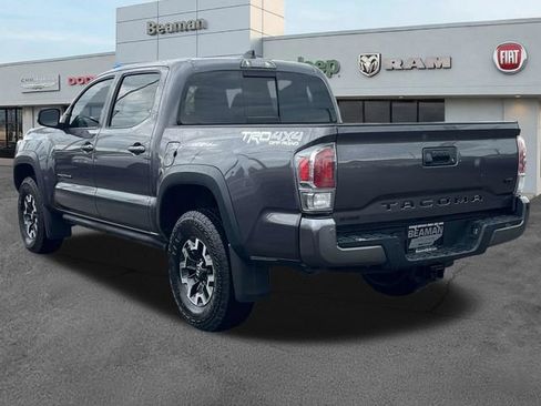 Used 2021 Toyota Tacoma TRD Off-Road w/ Technology Package AWD/4WD image 5