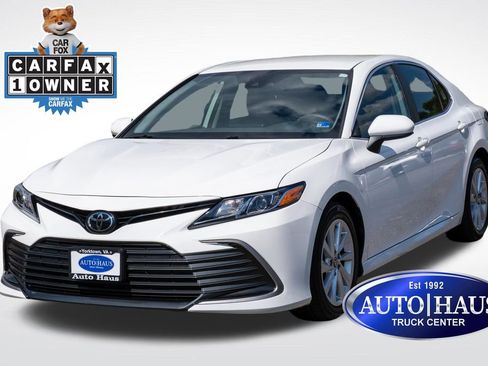 Used 2023 Toyota Camry LE FWD image 1