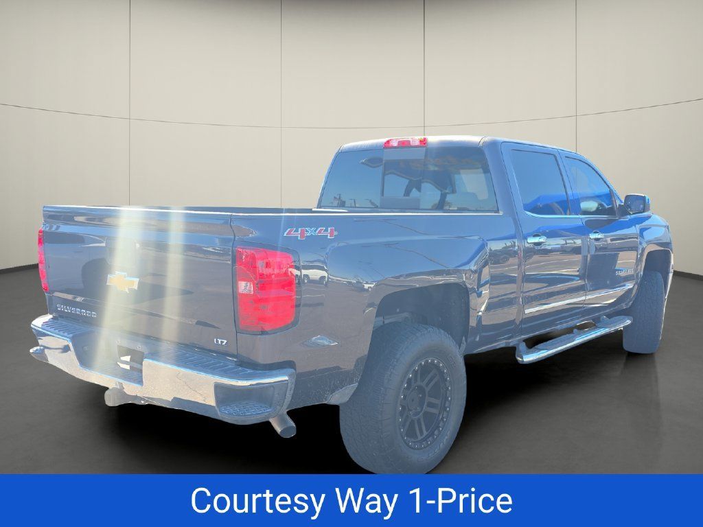 Used 2015 Chevrolet Silverado 1500 LTZ AWD/4WD image 10