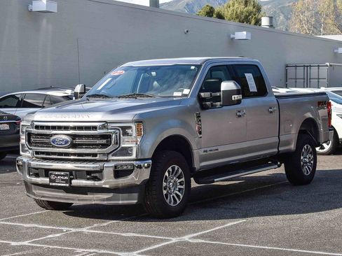 Used 2020 Ford F350 Lariat w/ Lariat Ultimate Package image 3