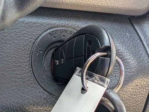 Used 2012 RAM 1500 Express AWD/4WD image 16