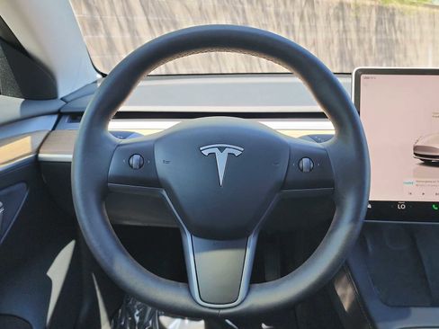 Used 2023 Tesla Model 3 Standard Range RWD image 19