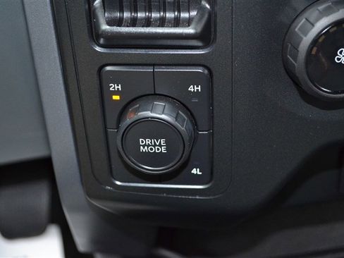 Used 2022 Ford F150 XLT image 20