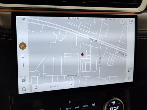 Used 2026 Jaguar F-PACE R-Dynamic S image 26