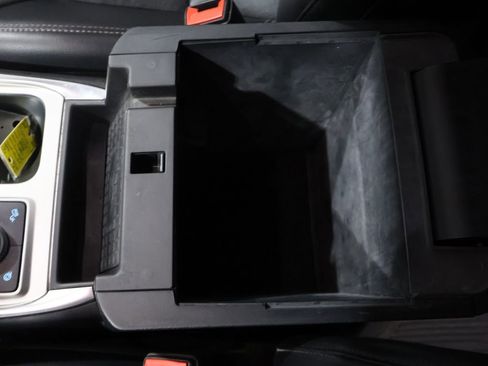 Used 2022 Ford Explorer Limited w/ Class IV Trailer Tow Package image 34