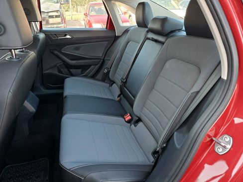 New 2025 Volkswagen Jetta SE image 17