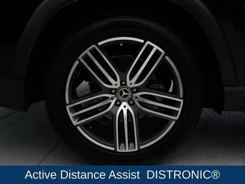 Used 2023 Mercedes-Benz GLS 450 4MATIC image 8