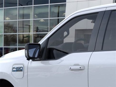 New 2025 Ford F150 Lightning Flash image 20