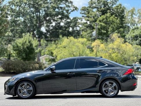 Used 2018 Lexus IS 300 AWD w/ Comfort Package image 8