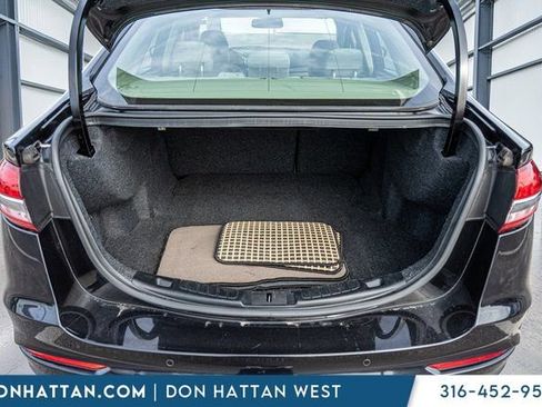 Used 2020 Ford Fusion SE w/ Fleet SE Value Package image 32