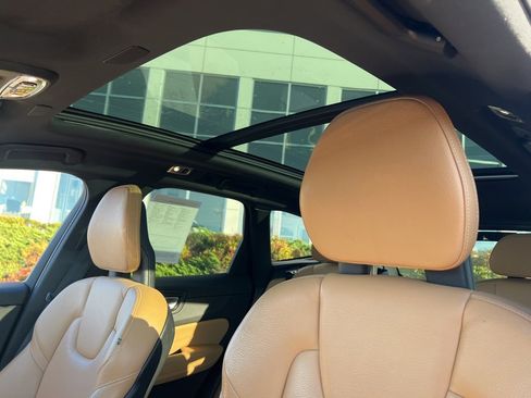 Used 2018 Volvo XC60 T5 Inscription image 6