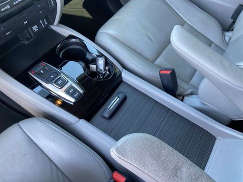 Used 2018 Honda Pilot Touring image 24