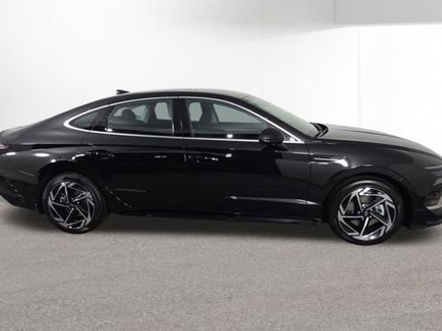 New 2026 Hyundai Sonata SEL image 2