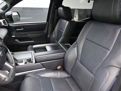 Used 2024 Toyota Tundra Platinum image 19