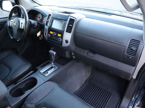 Used 2019 Nissan Frontier PRO-4X w/ Pro-4x Luxury Package image 53