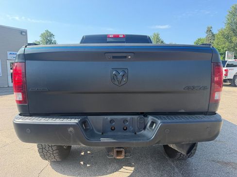 Used 2015 RAM 2500 Laramie w/ Black Appearance Group AWD/4WD image 7