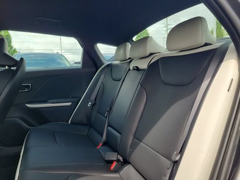 New 2026 Kia K4 GT-Line FWD image 9