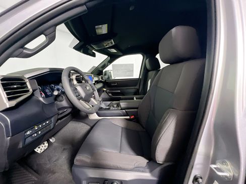 New 2026 Toyota Tundra SR5 image 14
