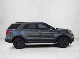Used 2017 Ford Explorer XLT w/ Equipment Group 202A AWD/4WD video 4